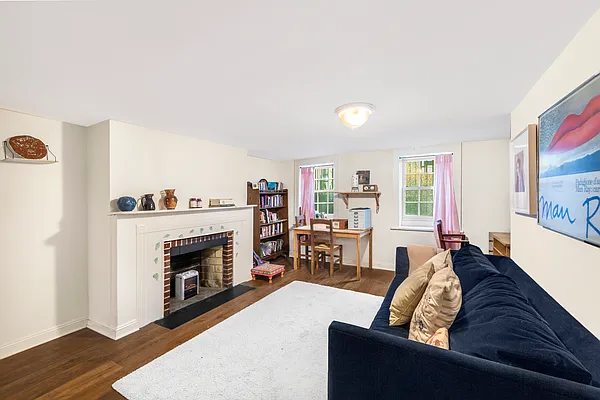 Sold by Compass | media 11