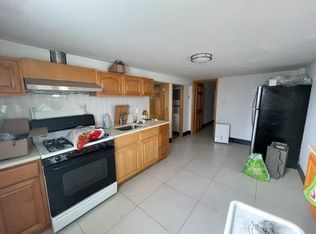 (Undisclosed Address), Oakland Gardens, NY 11364