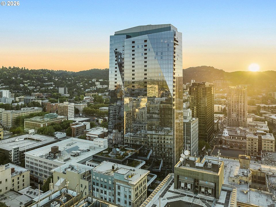1st image of 550 SW 10th Ave #2803