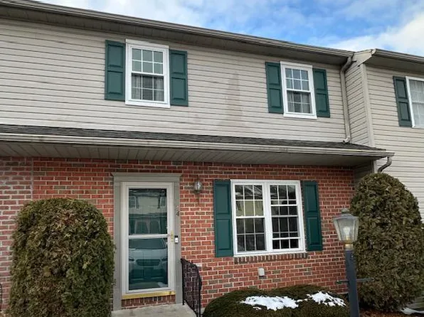 124 Nicole Way, Sinking Spring, PA 19608