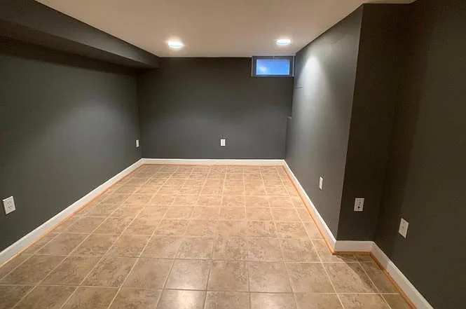 119 N Bradford St — Photo 17