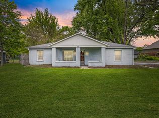 202 W Banta Rd, Indianapolis, IN 46217