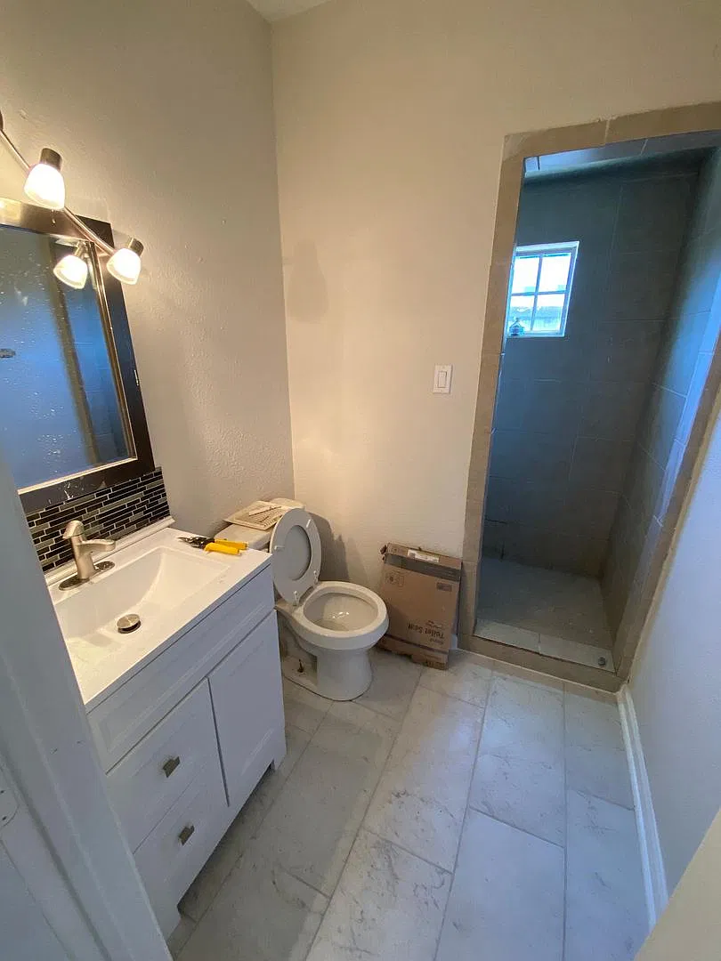 615 Parkview Ave — Photo 3