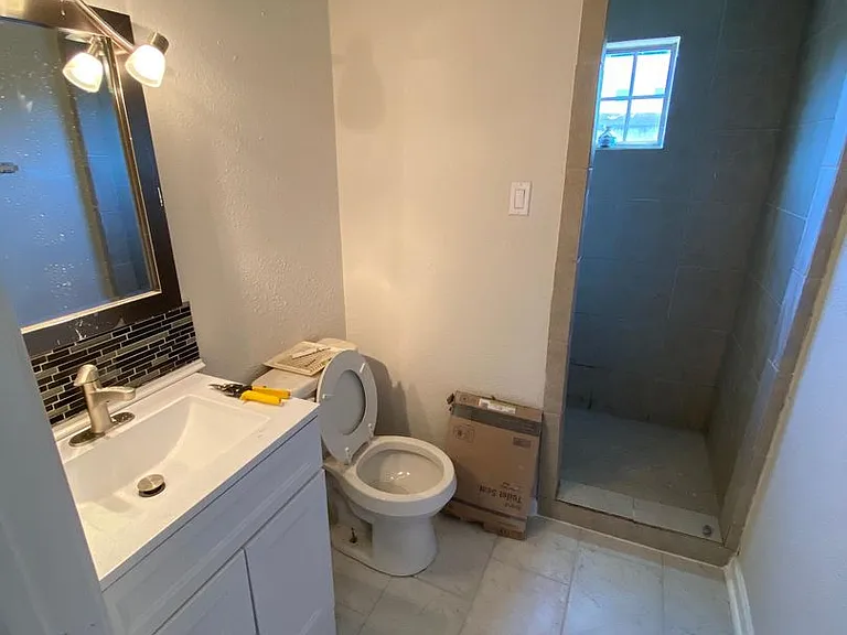 615 Parkview Ave — Photo 4