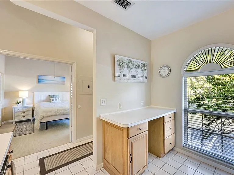 8228 Twelve Oaks Cir #323 — Photo 5