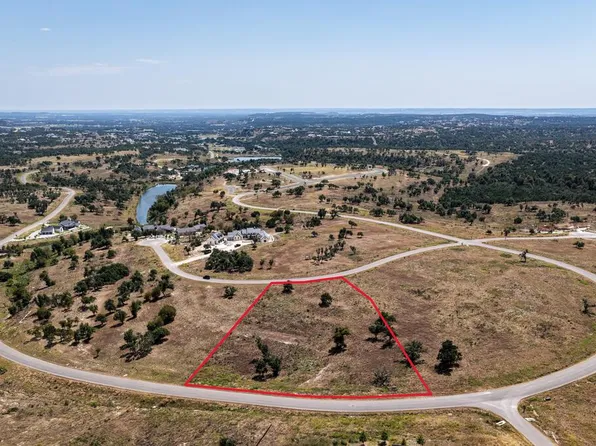 750 Terlingua Trl, Fredericksburg, TX 78624