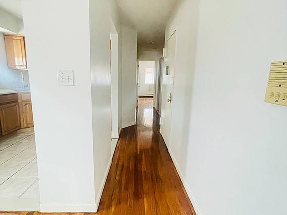 5th image of 108-22 Otis Ave Floor 3