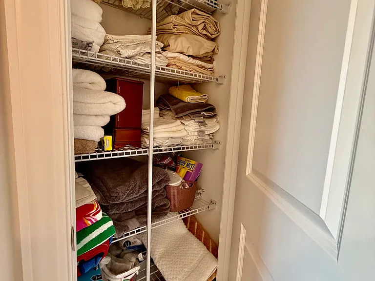 911 Cypress Point Ln — Photo 31