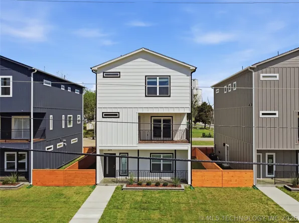 204 W Houston St, Broken Arrow, OK 74012