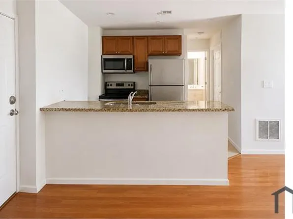 1932 N 7th St #8, Philadelphia, PA 19122