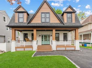 3721 221st St, Bayside, NY 11361
