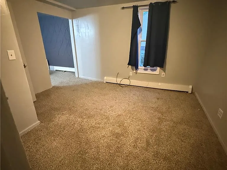 840 W Walnut St — Photo 30