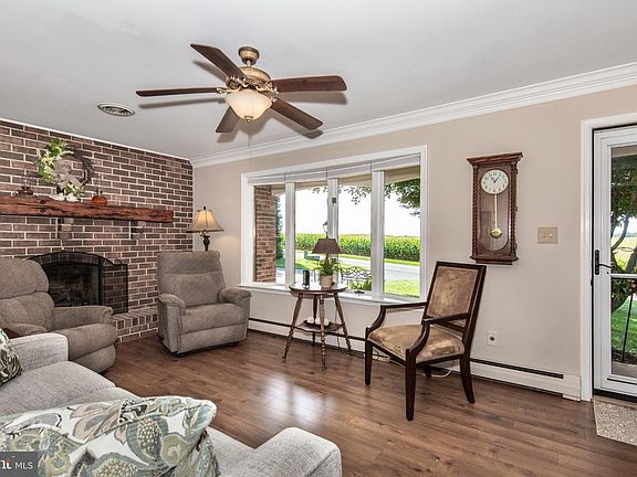 3rd image of 4818 Hoffmanville Rd