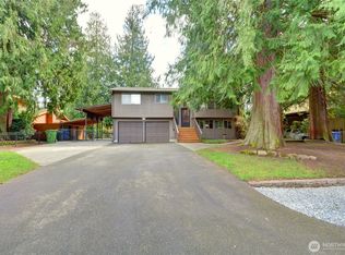9505 59th Dr NE, Marysville, WA 98270