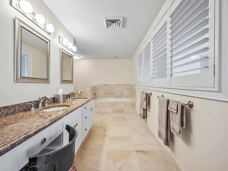 14394 Cypress Island Ct — Photo 29