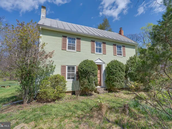 405 Old Martinsburg Rd, Shepherdstown, WV 25443