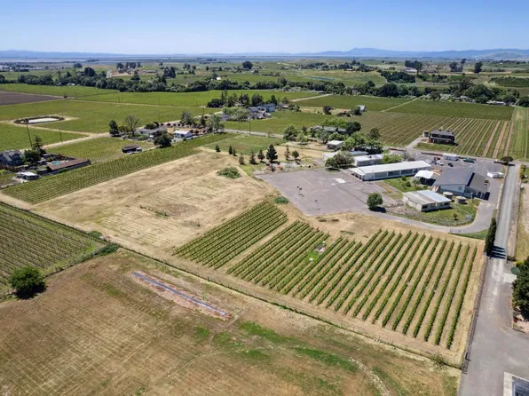 1680 Los Carneros Avenue, Napa, CA 94559