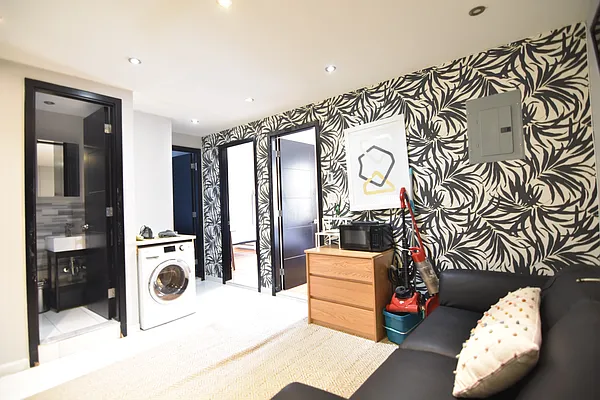 Rented by Bohemia Realty Group | media 23