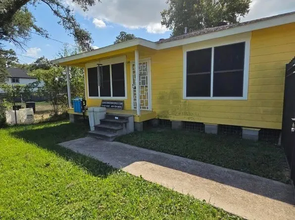 5418 Parker Rd, Houston, TX 77016