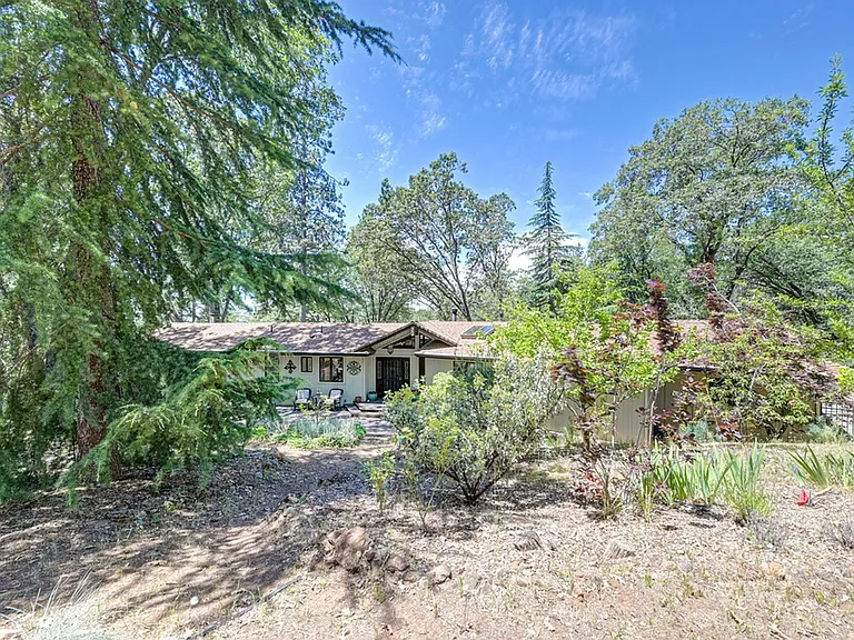 16832 Alice Way — Photo 22