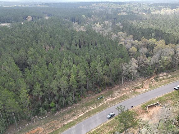 2nd image of 15871 Ridge Oak Rd