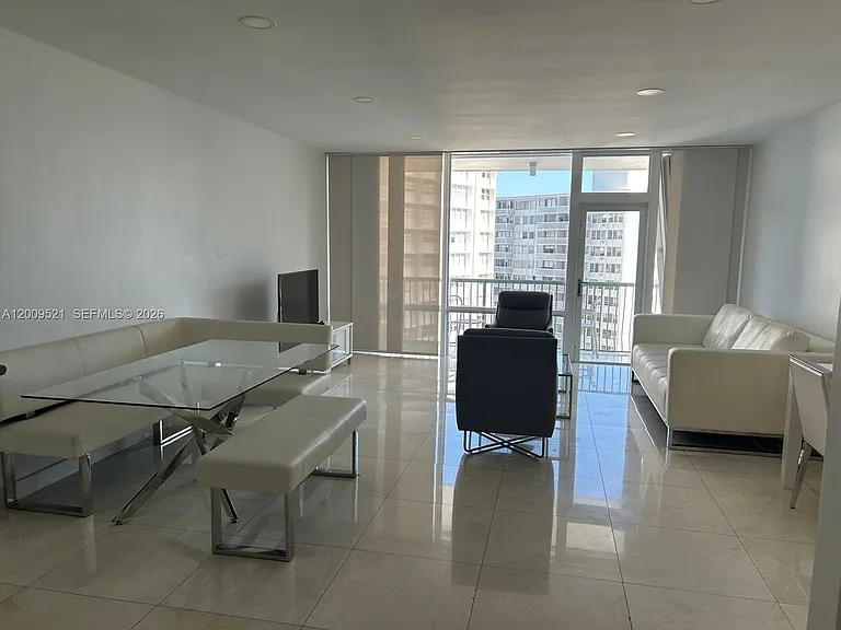 1408 Brickell Bay Dr #1002 — Photo 26