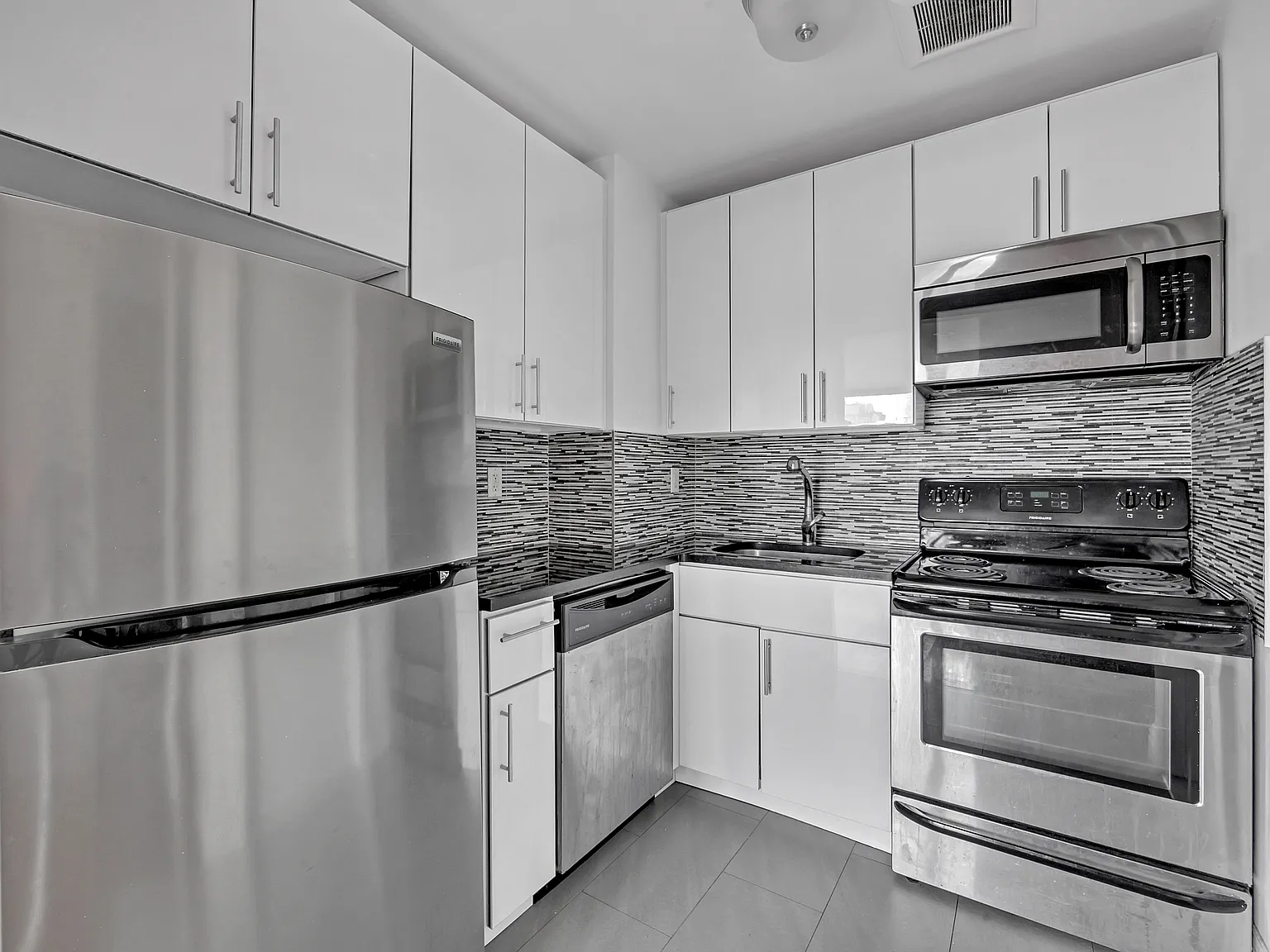 419 East 117th Street — Photo 1