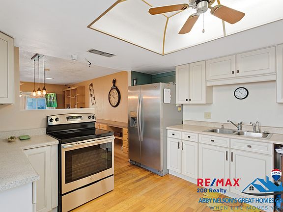 5th image of 121 Teriwood St