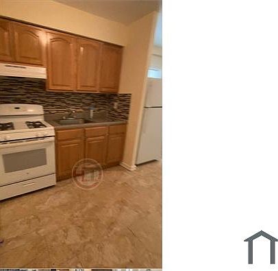 1st image of 2729 Hone Ave #1