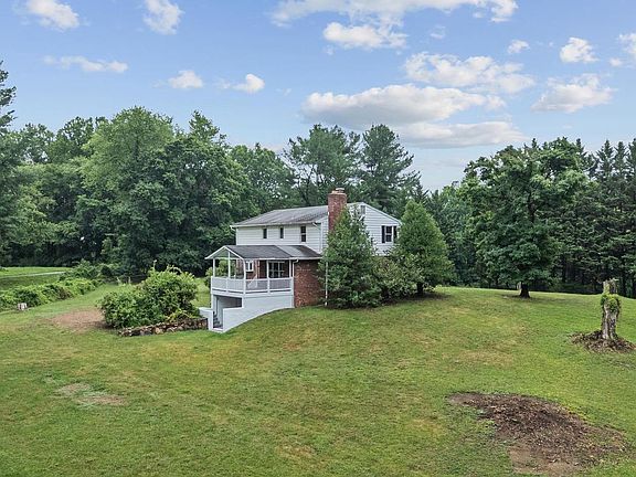 4th image of 6890 Norris Ln