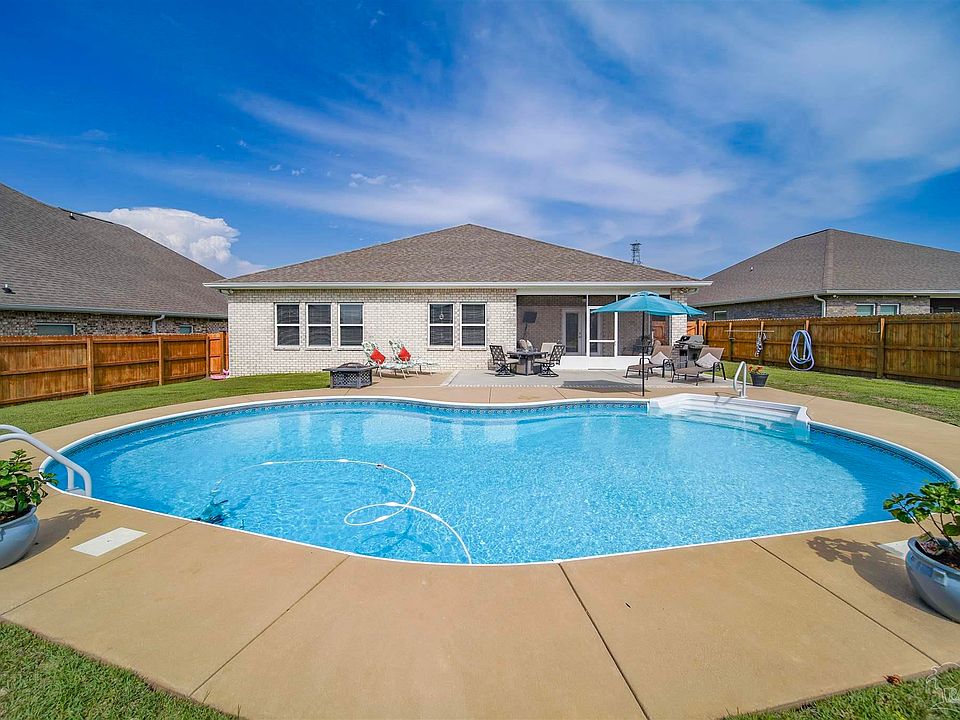 1st image of 9378 Pebble Stone Dr