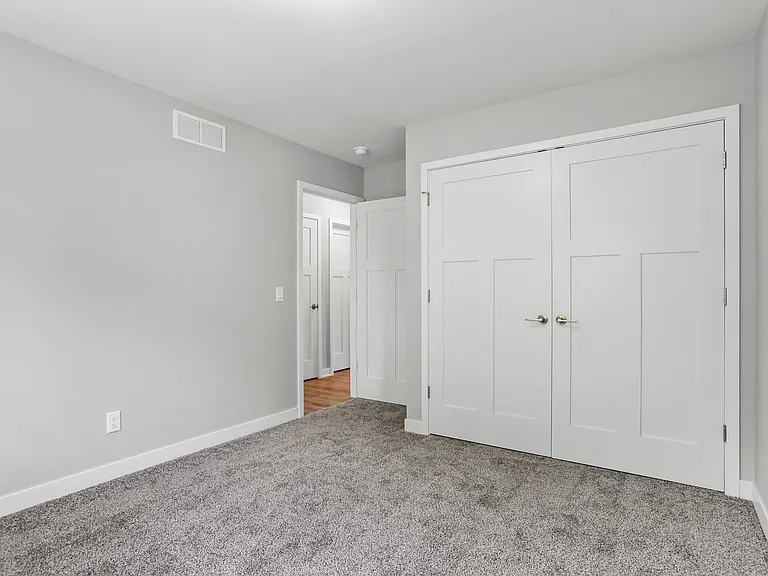 Chalet Dr — Photo 23