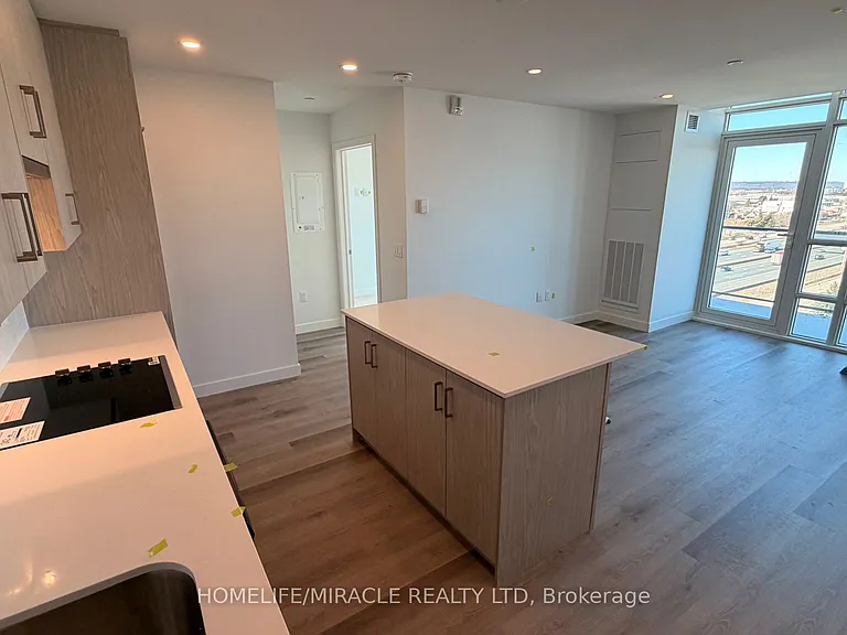 461 Green Rd #920 — Photo 8