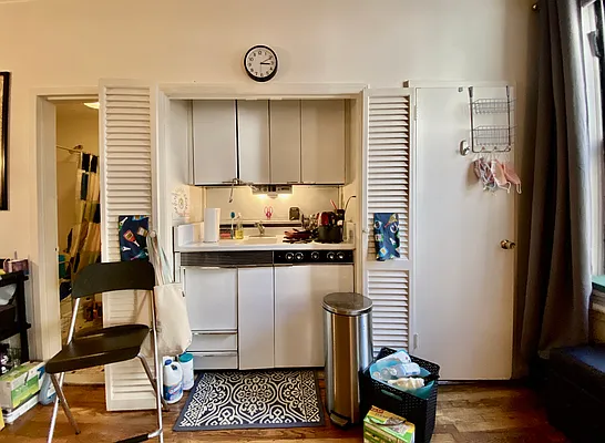 Rented by Bond New York | media 11