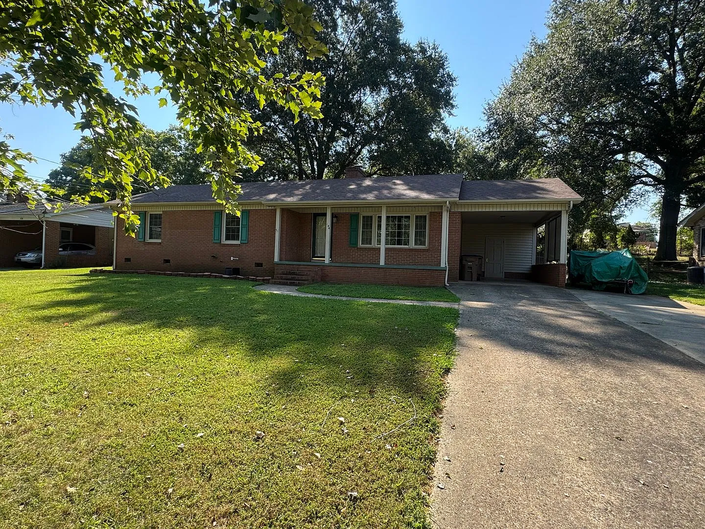 3 Bed and 2 Bath House in Shelby, NC — Photo 1