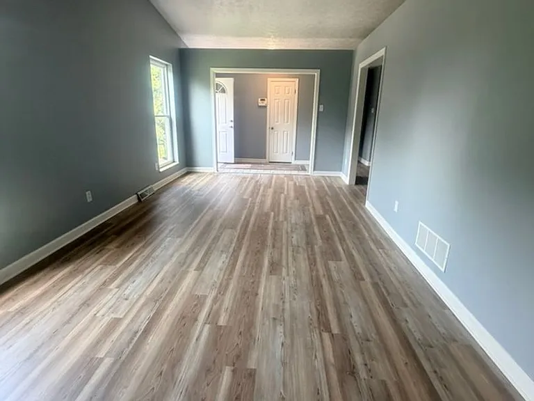 921 Brown School Rd — Photo 4