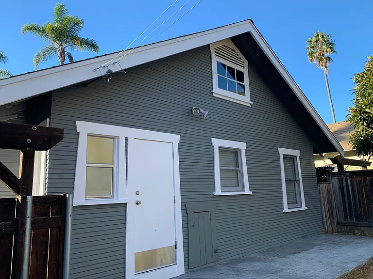 3901 Goldfinch St — Photo 30