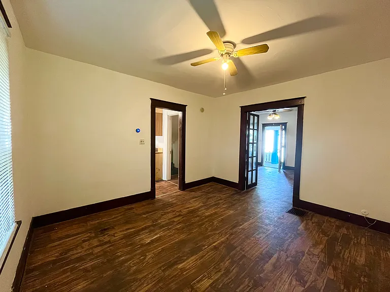 229 Medford St — Photo 9