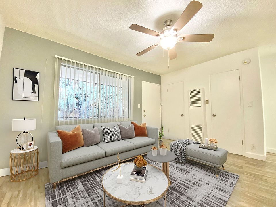 1st image of 4451 Lockwood Ave #598