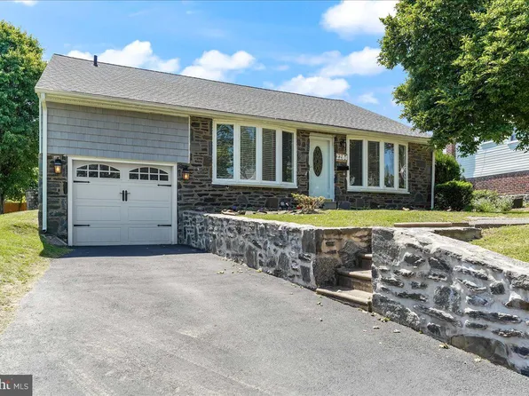 2204 Rutgers Dr, Broomall, PA 19008