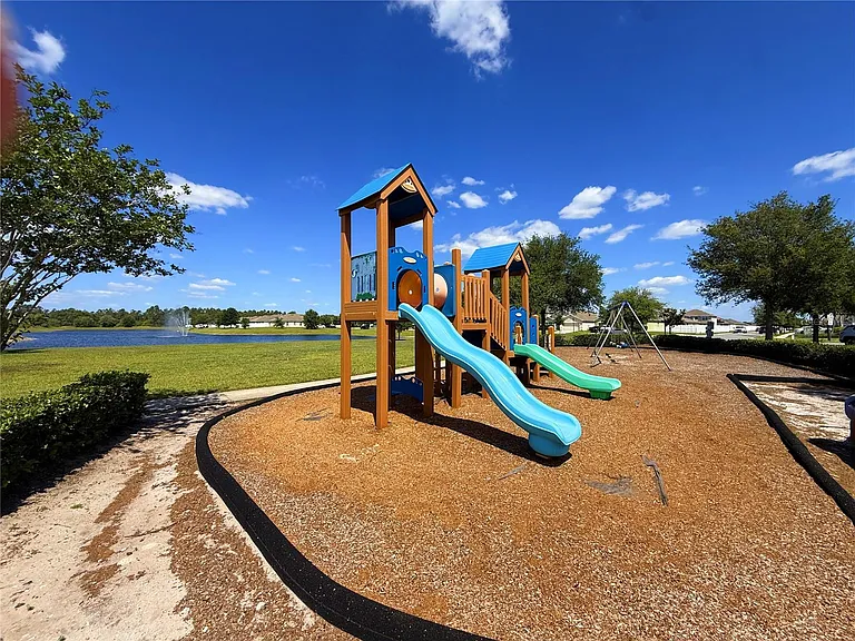 51100 Fiddlewood Way — Photo 14
