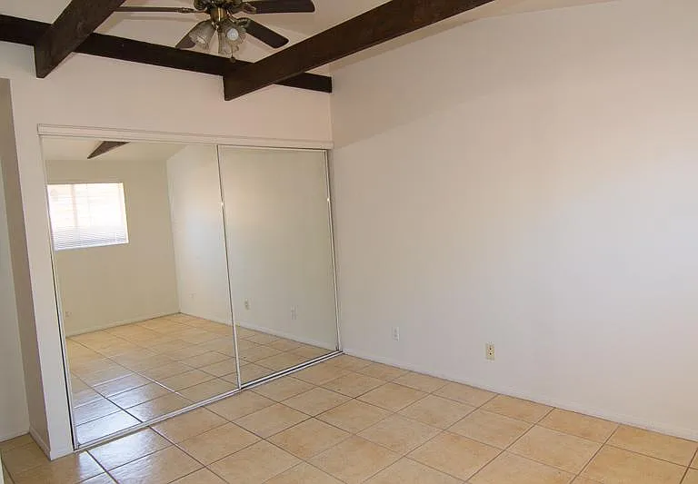 1219 Cacique St — Photo 11