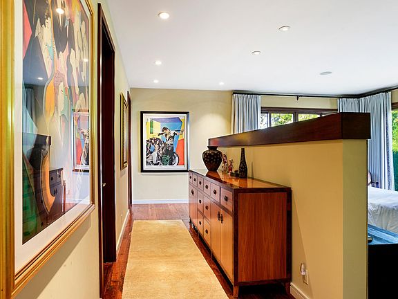 3rd image of 1120 El Medio Ave