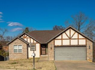 109 Shiloh St, Branson, MO 65616