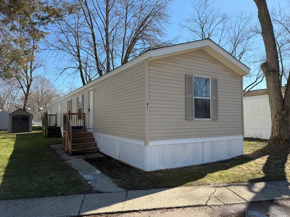 51074 Mott Rd Trailer 41, Canton, MI 48188
