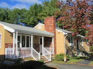 98 Woodstock Rd, Attleboro, MA 02703