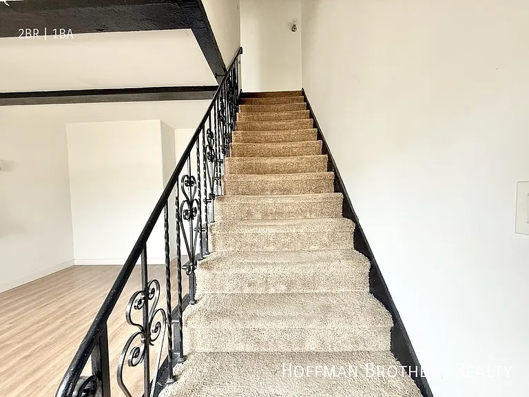 1801 N Kingsley Dr #208 — Photo 7