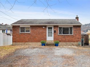 7 Veryl Dr, Pittsburgh, PA 15223