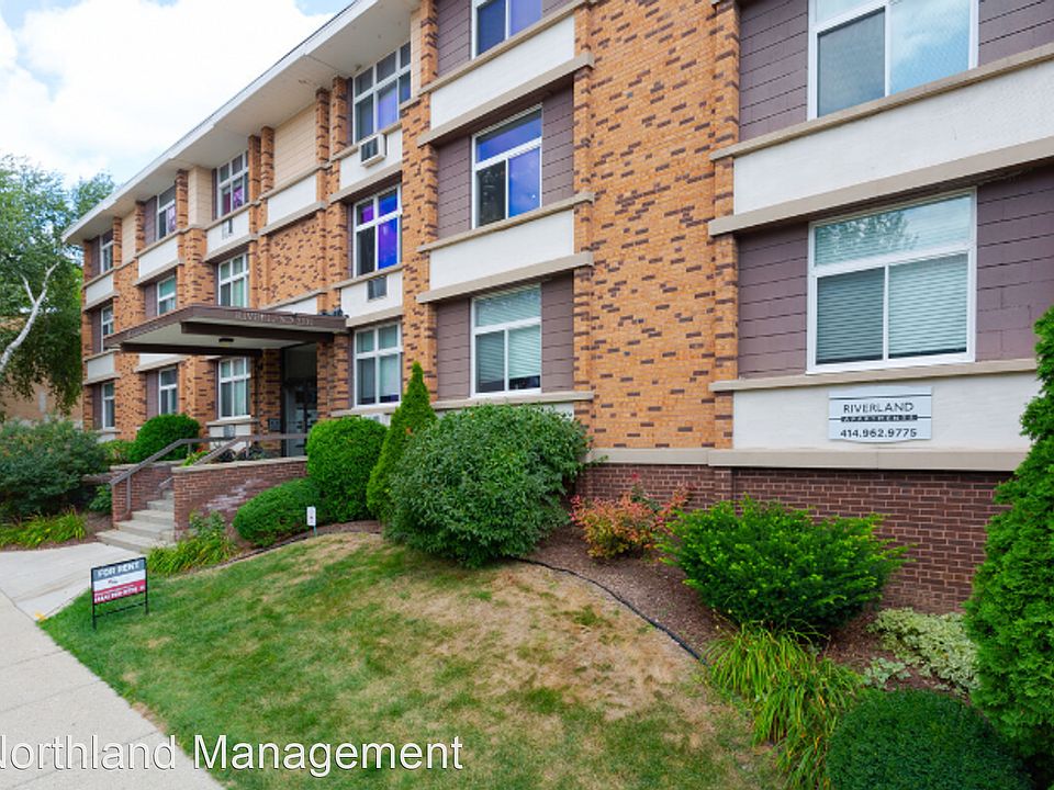 1st image of 2332 N Oakland Ave #9845091