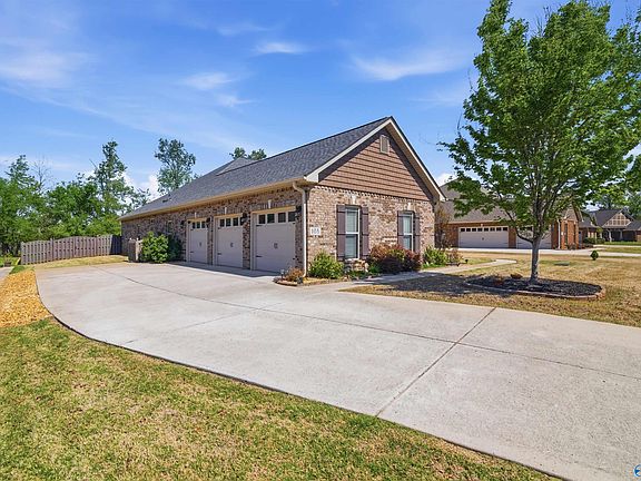 5th image of 108 Rushing Brook Dr